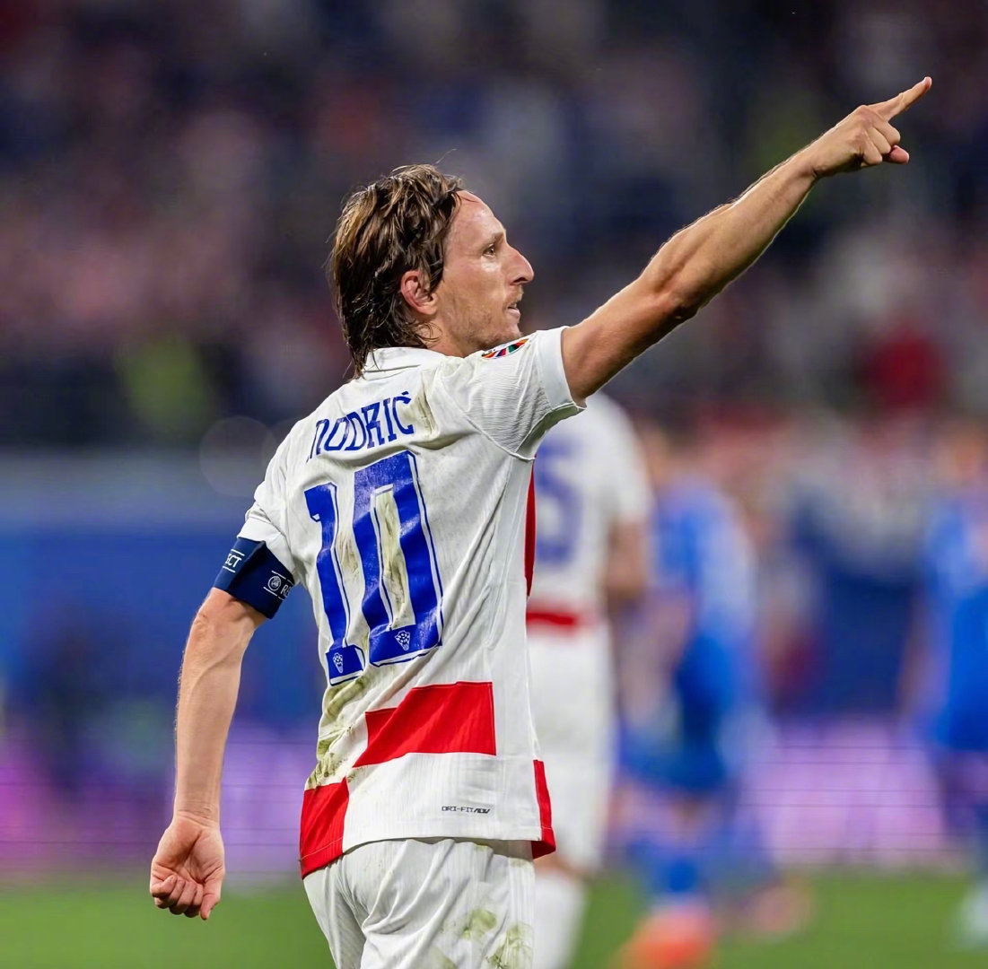 澳门12月博彩毛收入同比跌2% 疫情后首次出现倒退