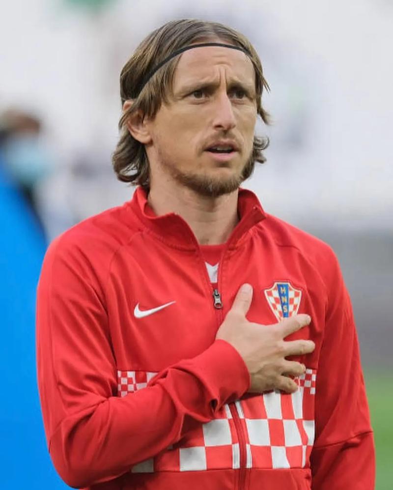 [德甲]凯恩小禁区回做 奥利塞横敲搓射得手